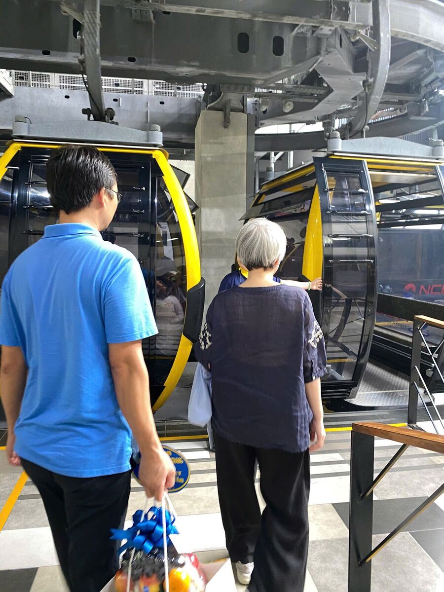 Hành trình leo núi Bà Đen bằng đường bộ 4