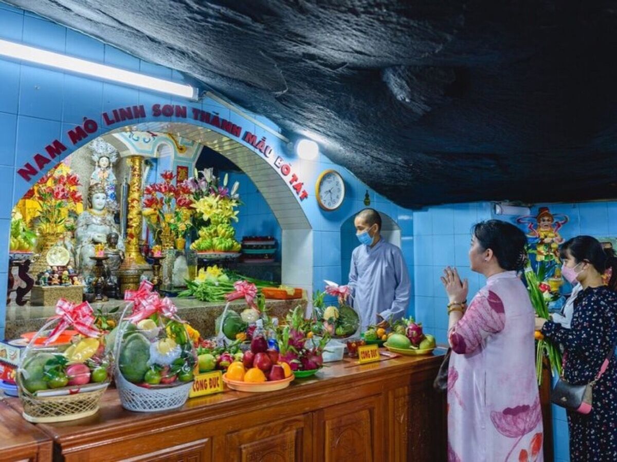 Thành phần mâm lễ dâng Bà 1