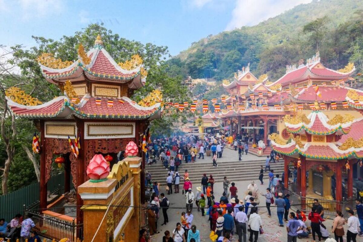 Thành phần mâm lễ dâng Bà 5