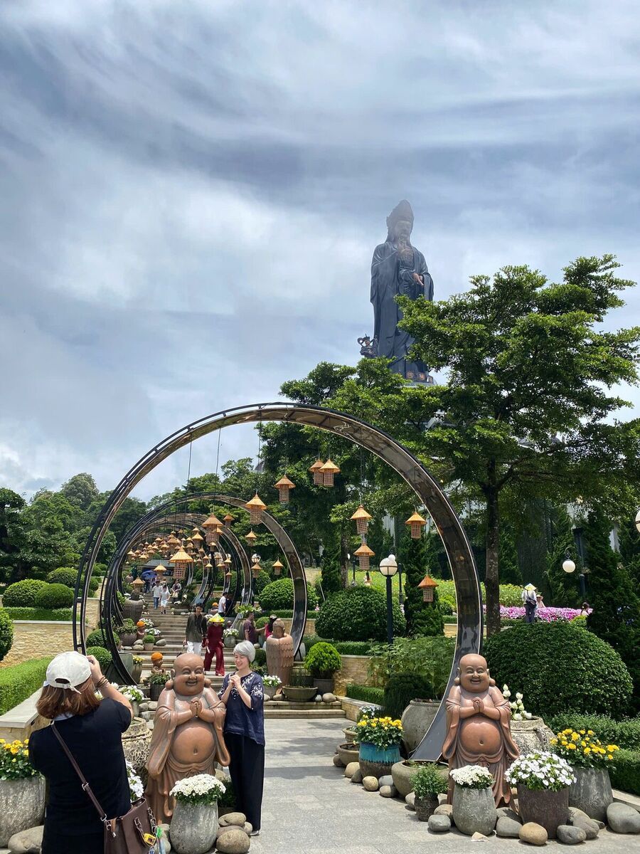 Check-in quanh tượng Phật Bà Tây Bổ Đà Sơn 1