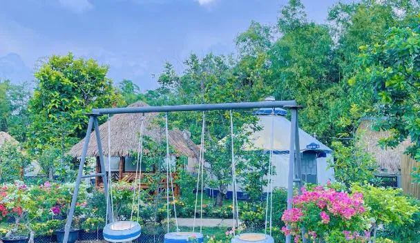 Mekong Camping Deluxe